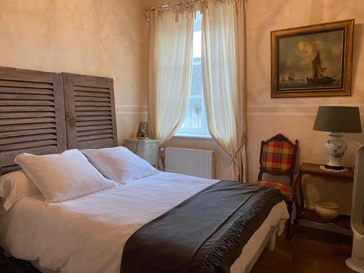 Le Pigeonnier De Saint-Loup Bed And Breakfast Zewnętrze zdjęcie