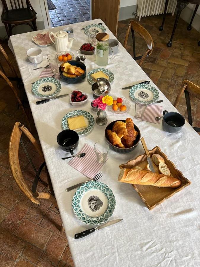 Le Pigeonnier De Saint-Loup Bed And Breakfast Zewnętrze zdjęcie